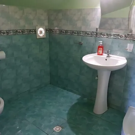 Vila Gugi Penzion *