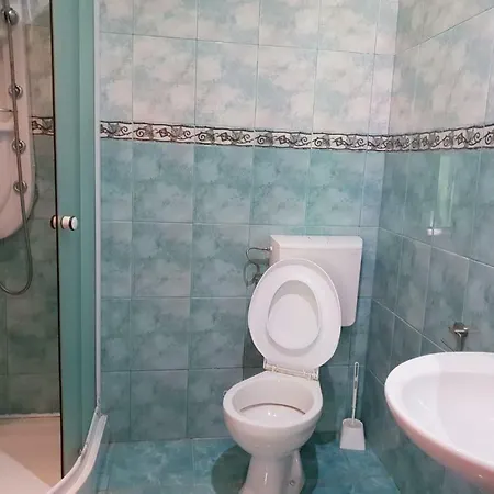 Vila Gugi Penzion *