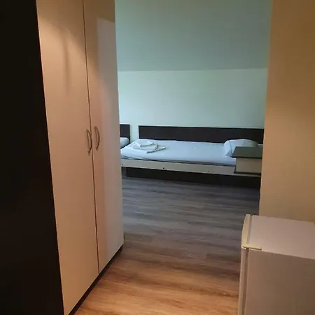 Vila Gugi Penzion *